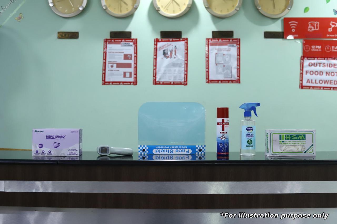Oyo 29517 Hotel Barsana Palace Chhata Ngoại thất bức ảnh